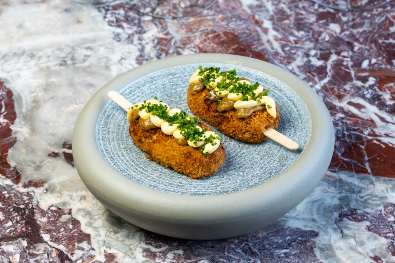 Twenty Five Restaurant - Photo 2