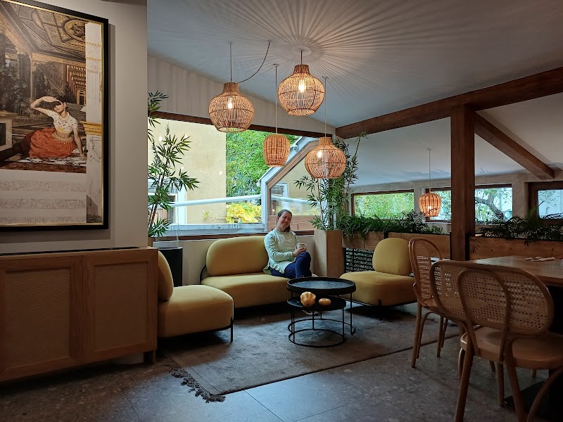 Vita Rama Vegan Restaurant - Photo 5