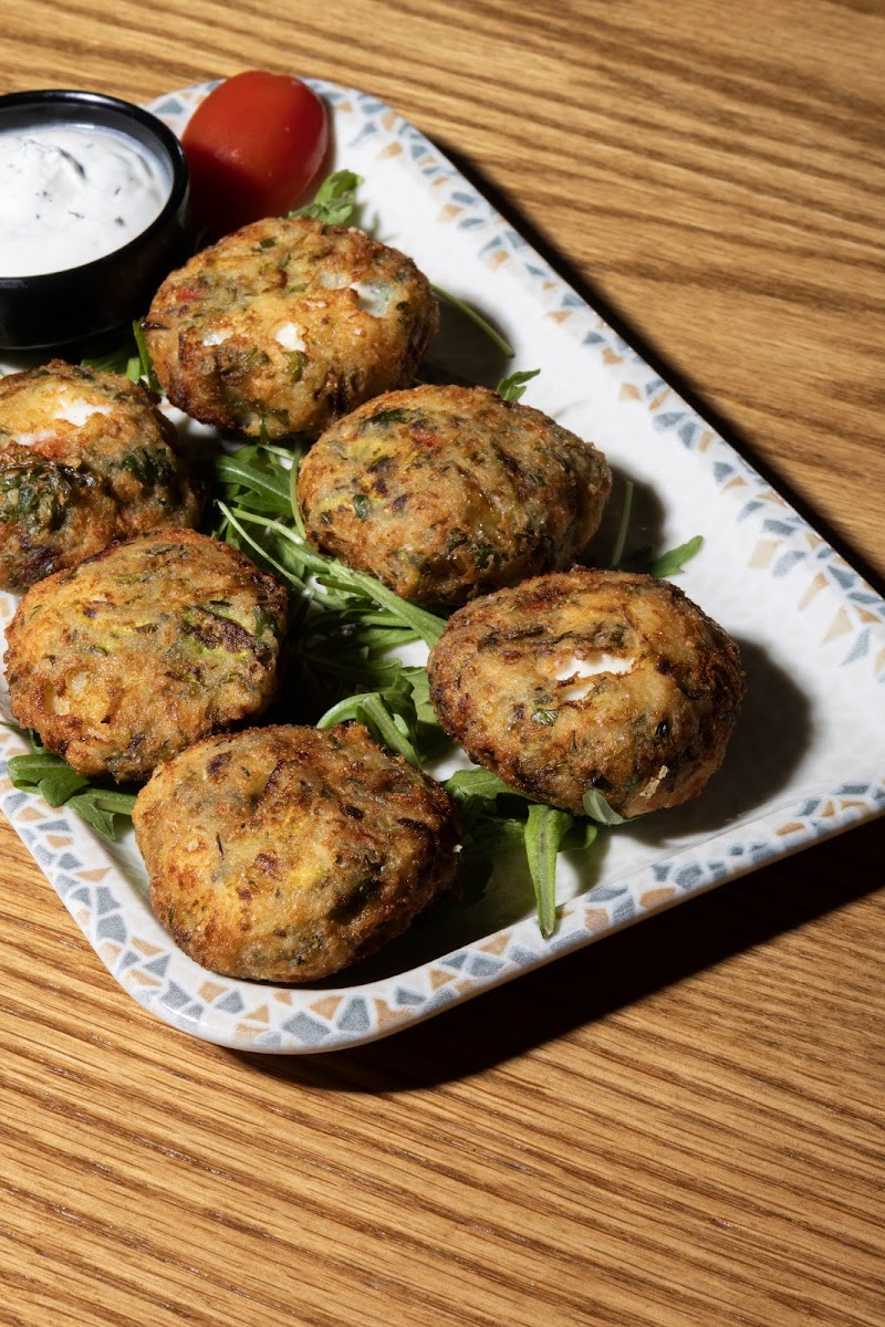 MIRONI Restaurant - Greek Kitchen - Photo 2