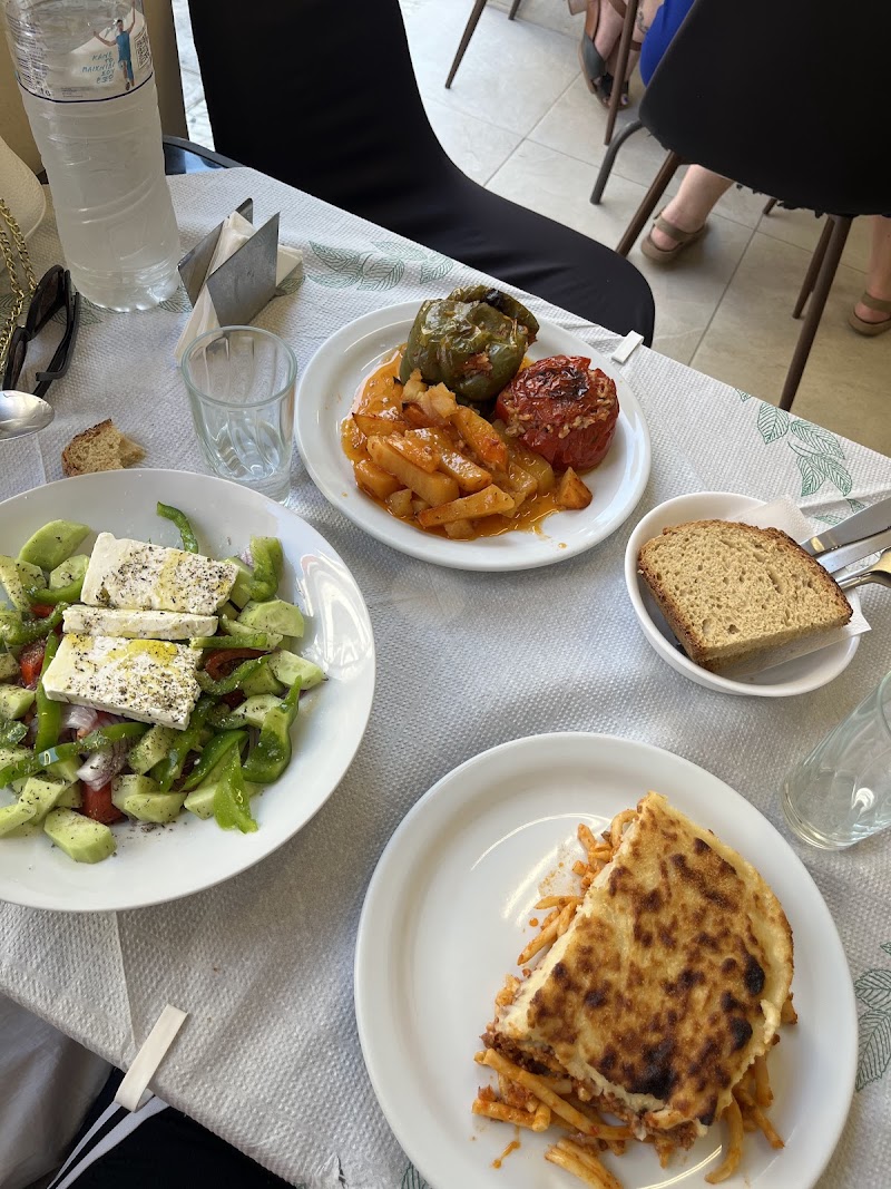 Motivo restaurant - Photo 5