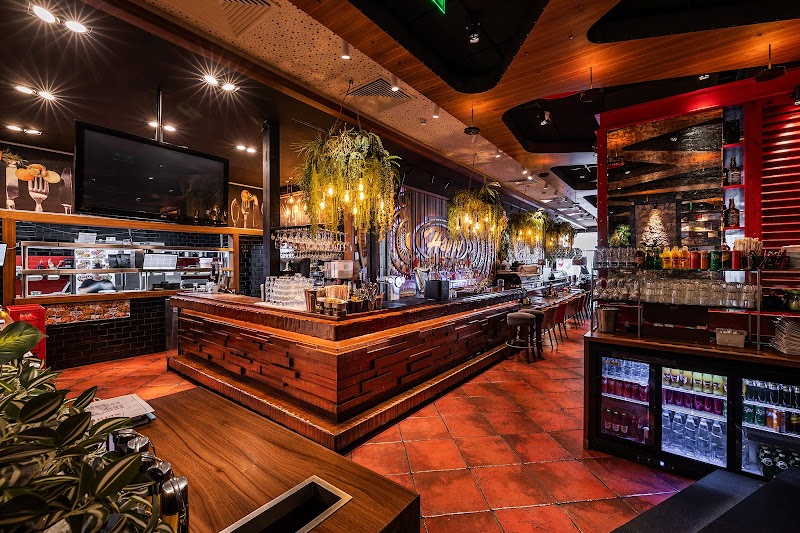 Happy Bar & Grill - Photo 1