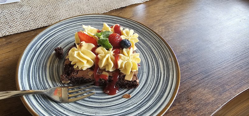 Trattoria Internazionale - Photo 2