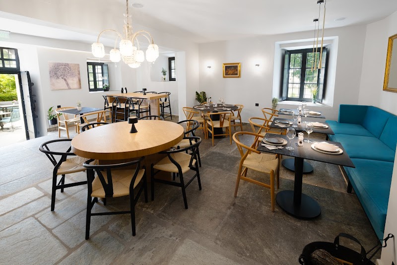 Kenta Mountain Hotel & Gastrobar - Photo 4