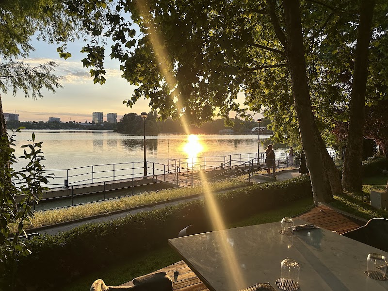 TUYA Bucharest - Photo 5