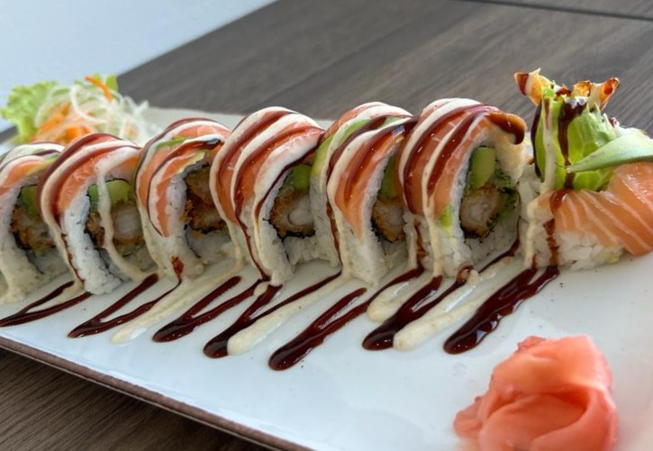 MakiTsika Asian Fusion - Photo 5