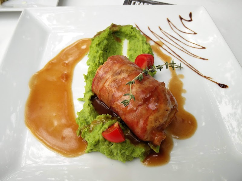 Restaurant - Garden "Philippopolis" - Photo 8