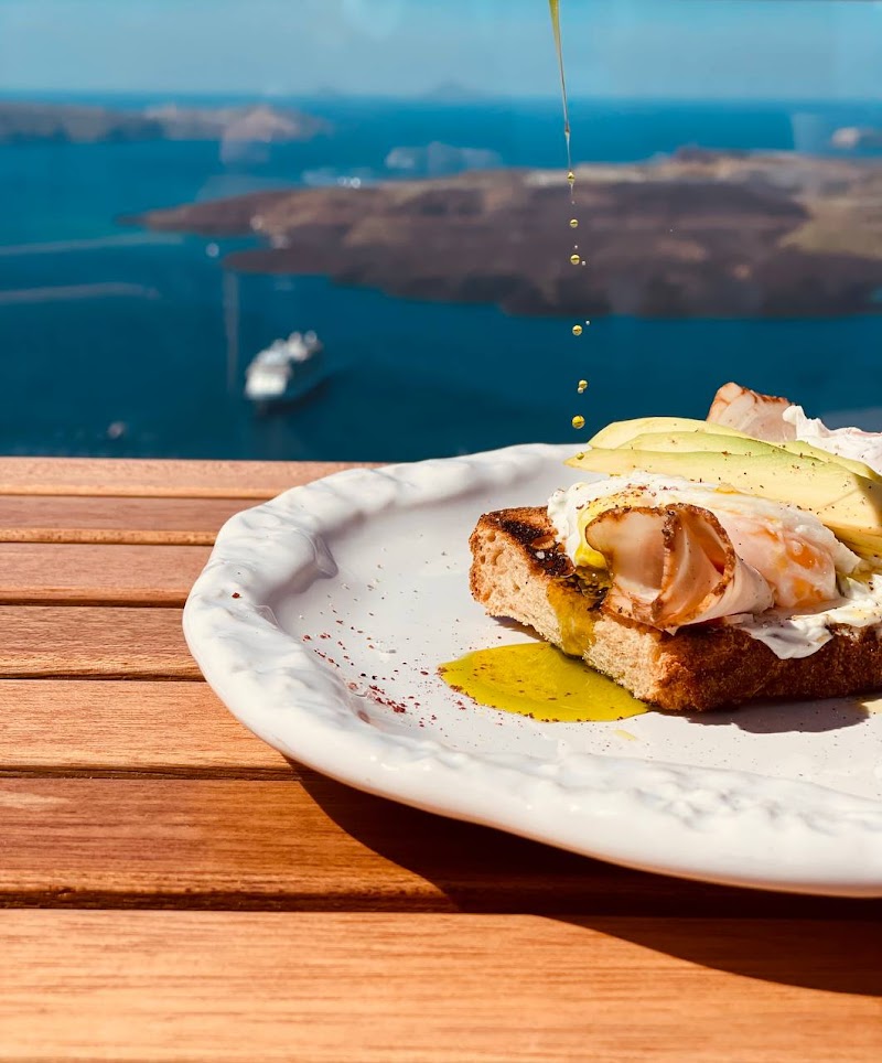 Solis Occasum Restaurant - Photo 1