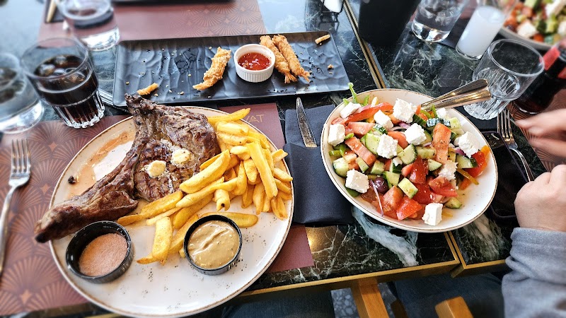 Al Hayat Resto Bar - Photo 5