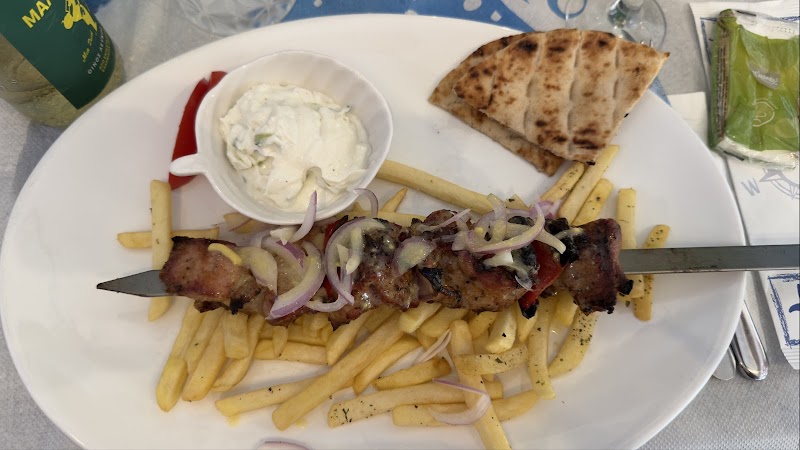 MELI Restaurant - Photo 3