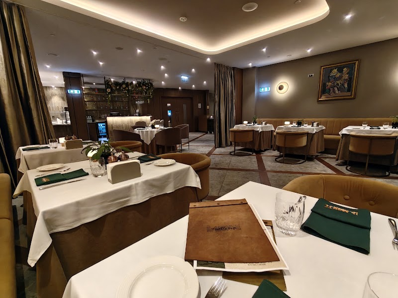 Ил Монте Тратория / IL MONTE Trattoria - Photo 2