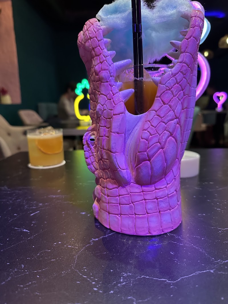 Pink Cocodrilo - Photo 4