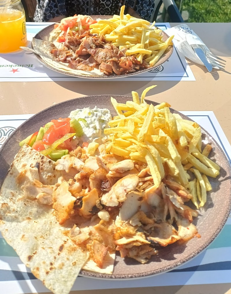 Mare Coffee Bar & Food - Photo 3