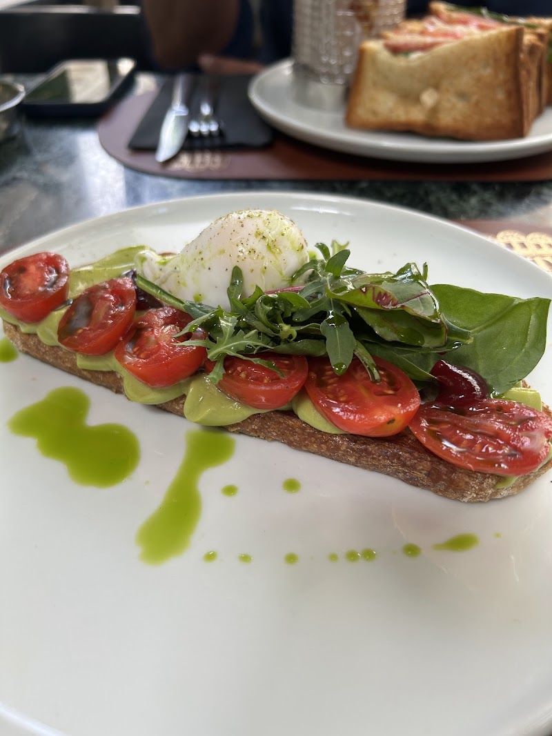 Ritz Heraklion - Photo 5