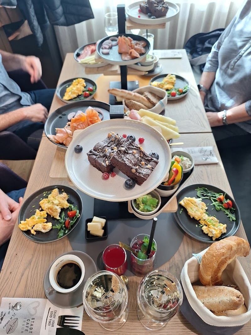 Stadt Café Traun - Photo 3