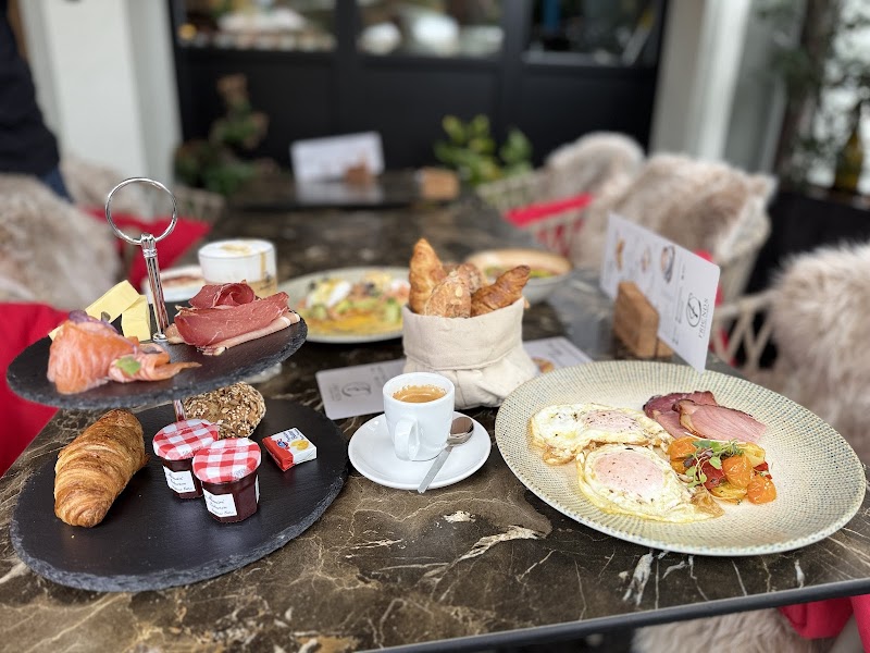 Friends "Culinary Fusion" - Photo 2