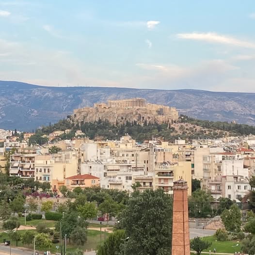 Dinner in the Sky Athens - Photo 4