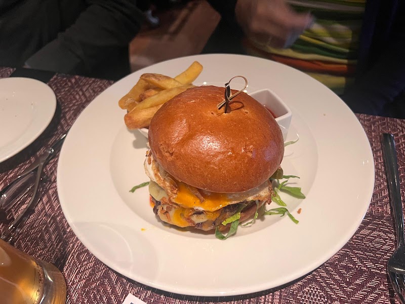 Pulsa Restaurant - Photo 5