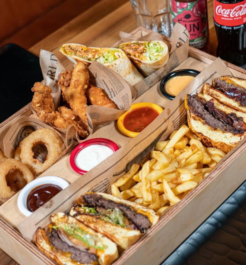 Waggon Restaurant - Photo 5