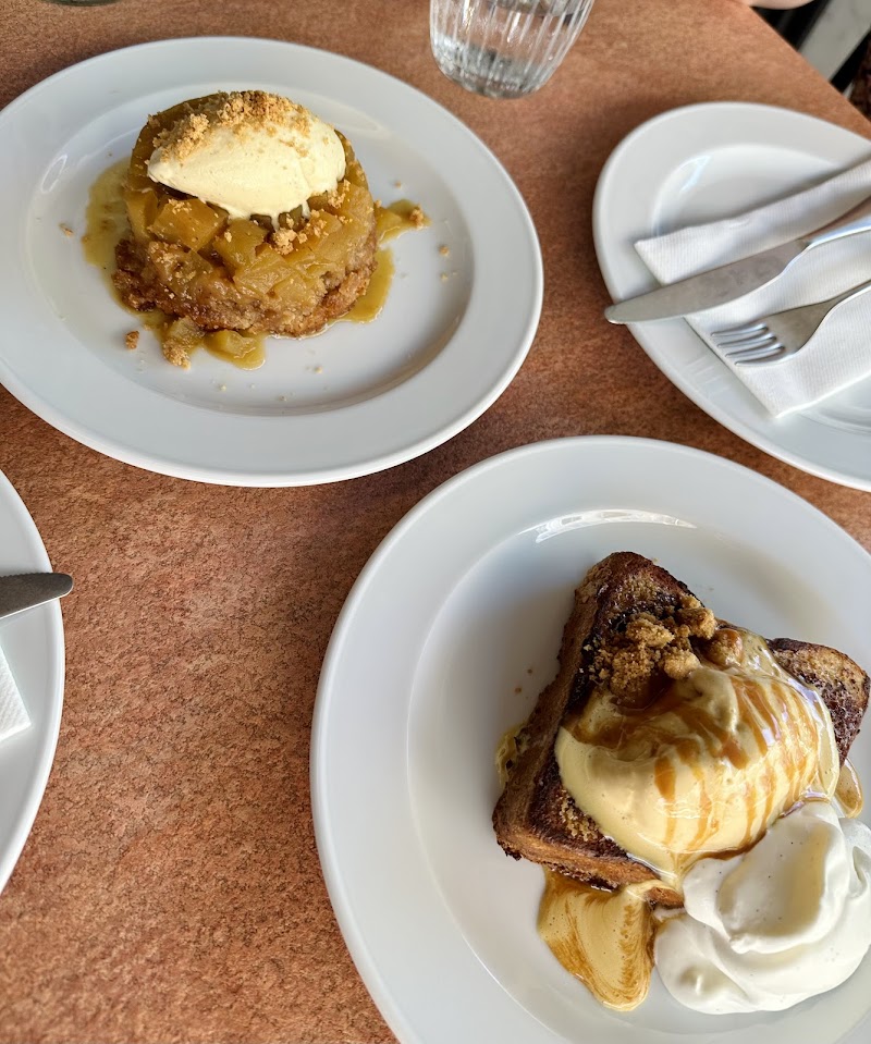 Darling Bistro - Photo 4