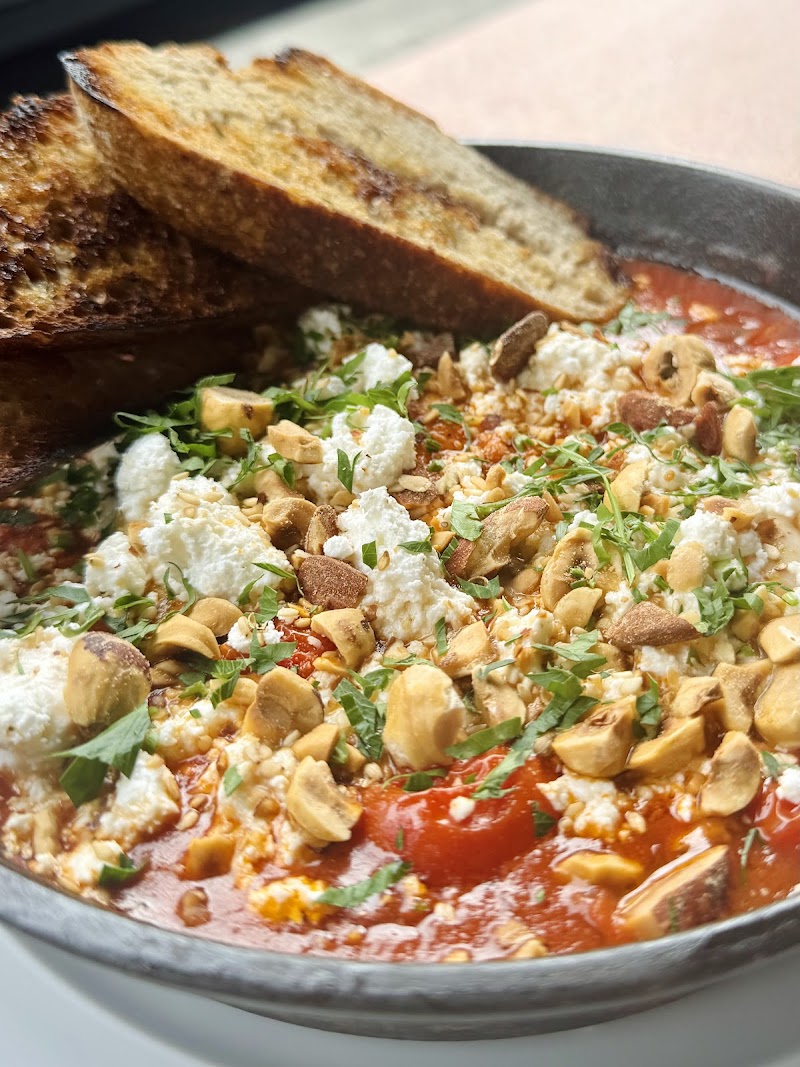 Darling Bistro - Photo 3