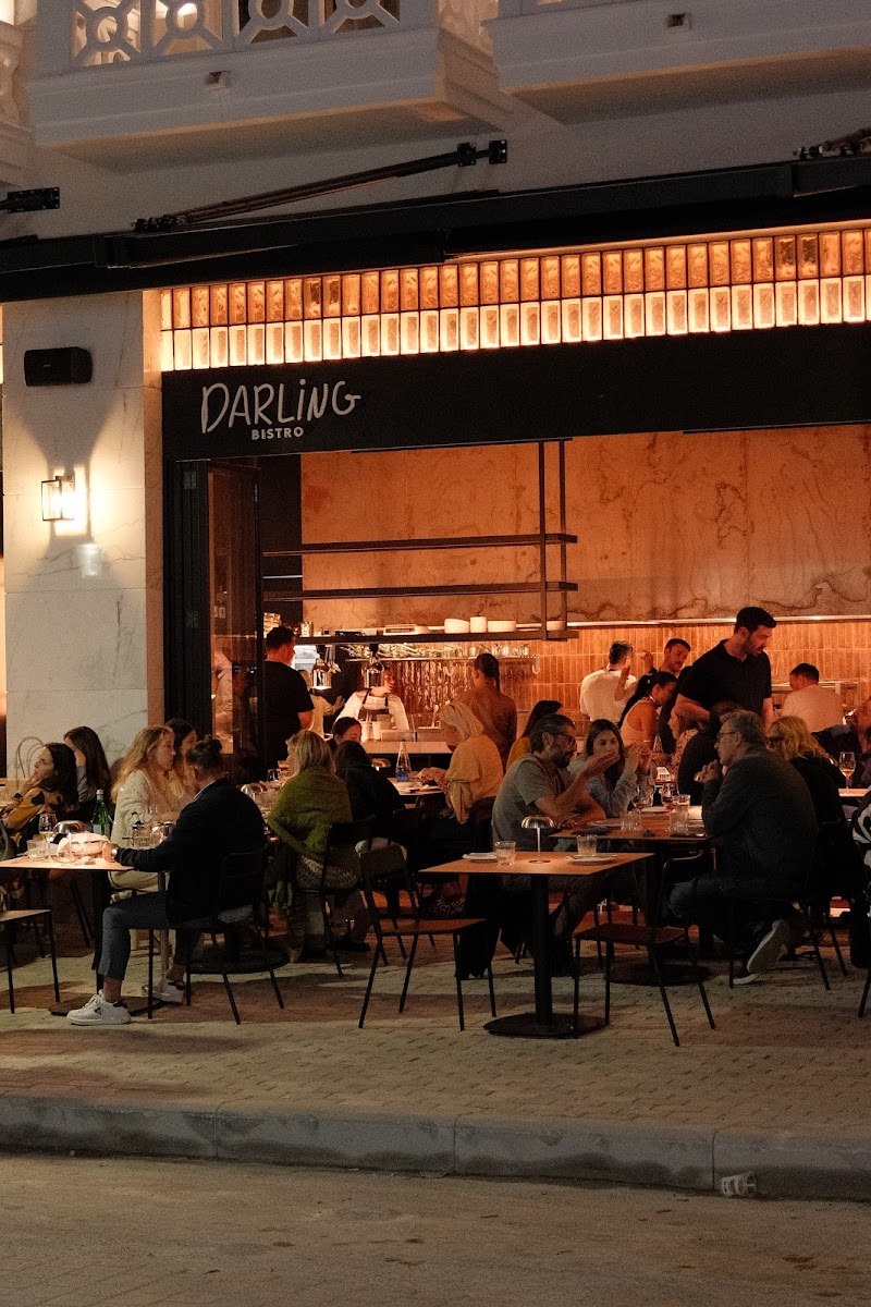 Darling Bistro - Photo 1