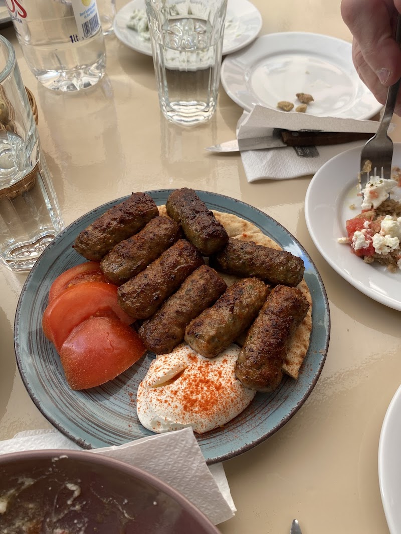 Papoutsomenos Ntakos - Photo 3