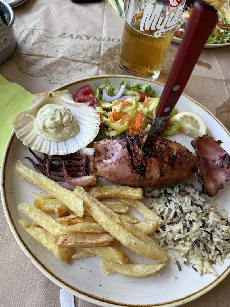 The Brothers Taverna - Photo 7