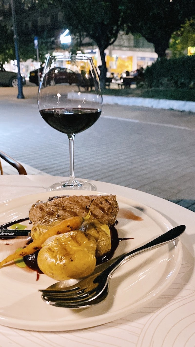 In Vino Patras - Photo 2