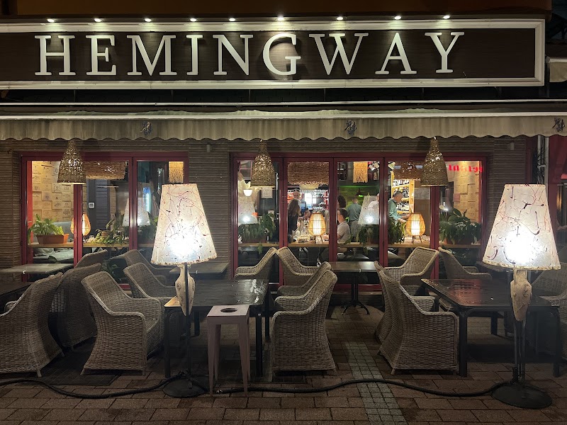 Hemingway Restaurant - Photo 5