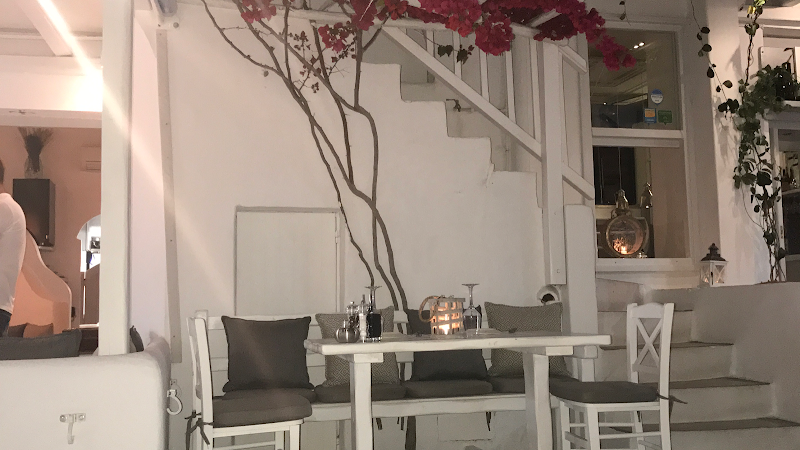 Restaurant Lucky Fish Mykonos - Photo 1