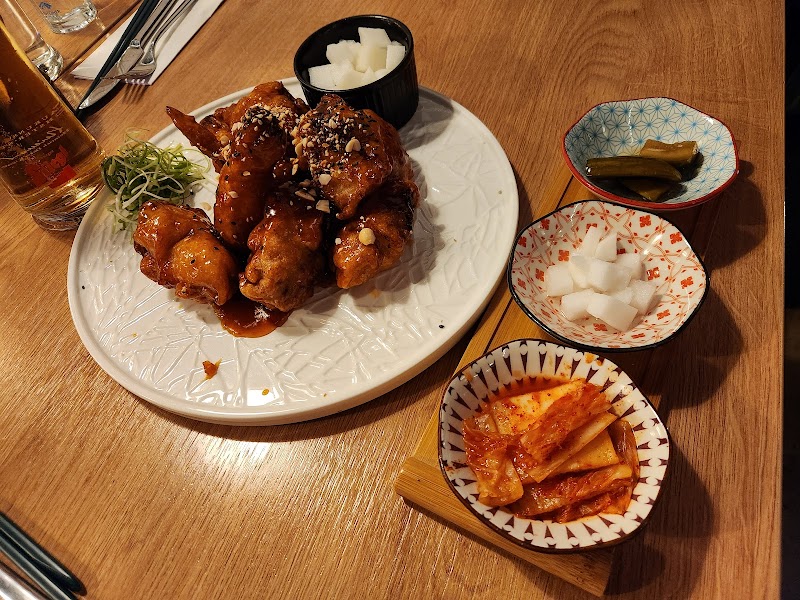 Joyce Café Restaurant - Photo 4