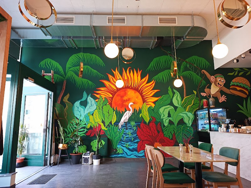 LIL ‘Healthy Eating’ Hot Bowls & Organic Burger - Photo 4