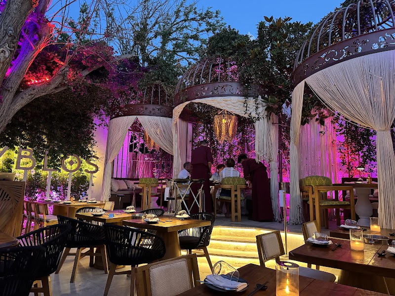 Byblos Restaurant Mykonos - Photo 3