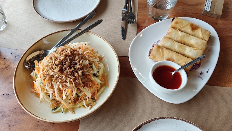 Thang Long Vietnamese Restaurant - Photo 3