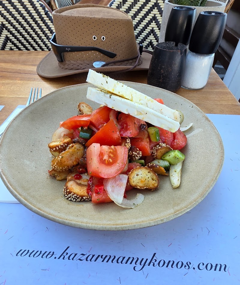 Raya Restaurant - Photo 5