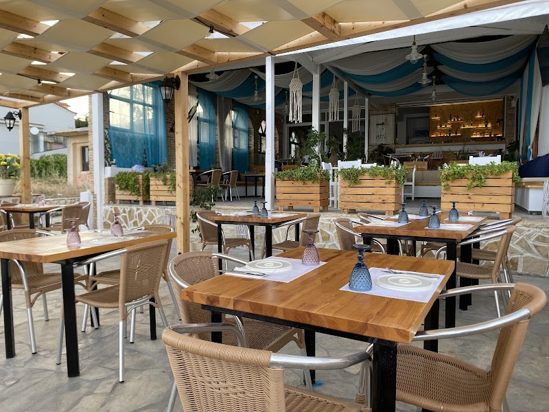 Akti Kitchen & Bar - Photo 8