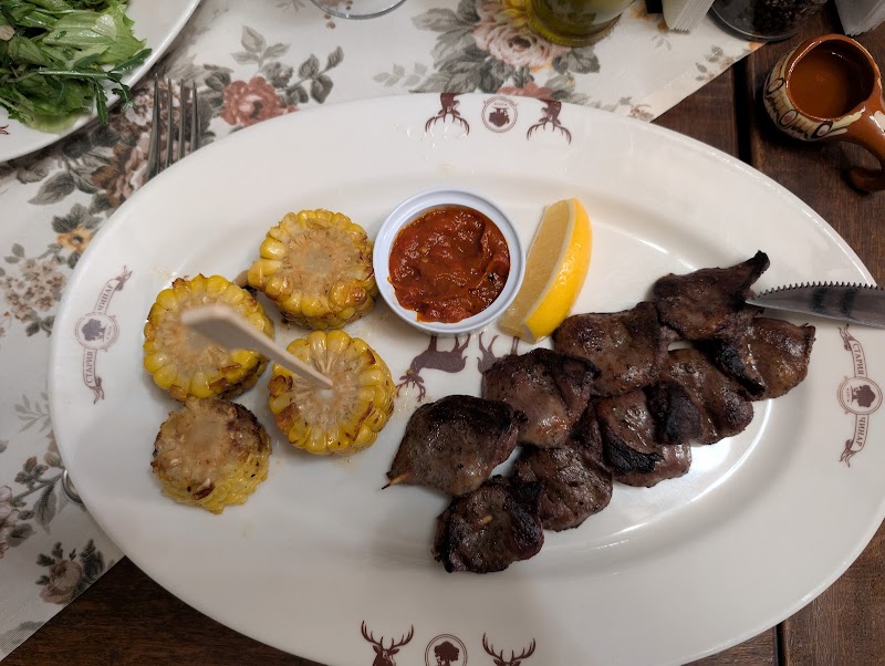 Restaurant "Staria Chinar" - Photo 8