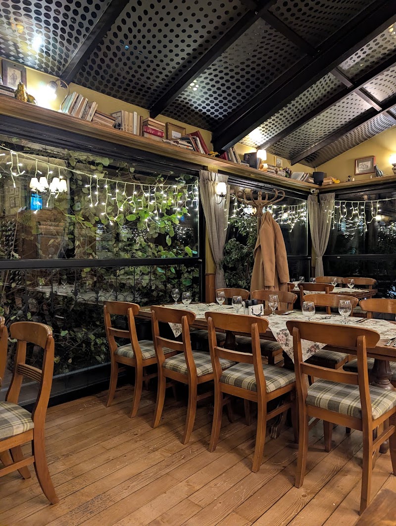 Restaurant "Staria Chinar" - Photo 2