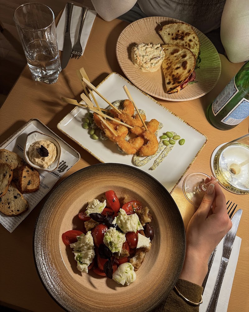 Ресторант Патрики - Photo 5