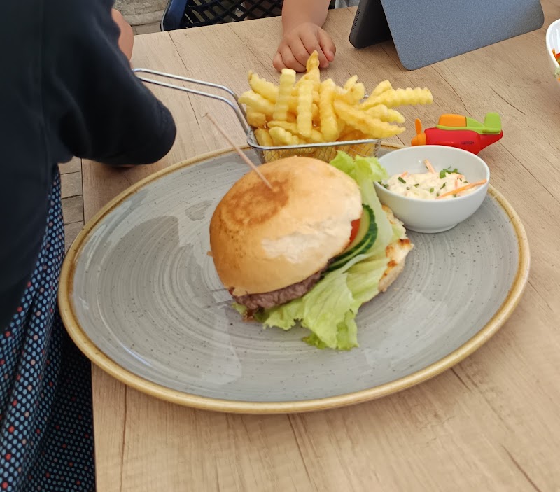 Rebel84 Cafè - Photo 5