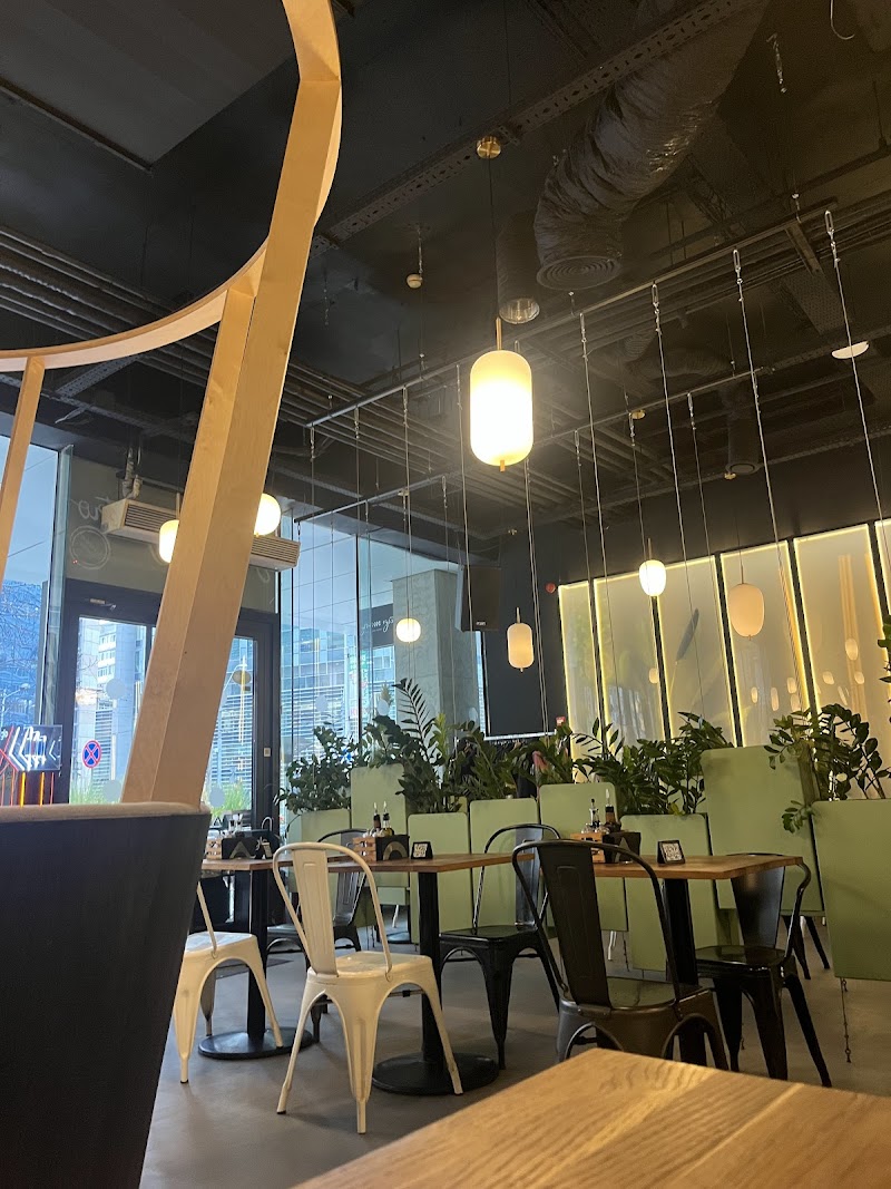 Gram Bistro - Photo 6