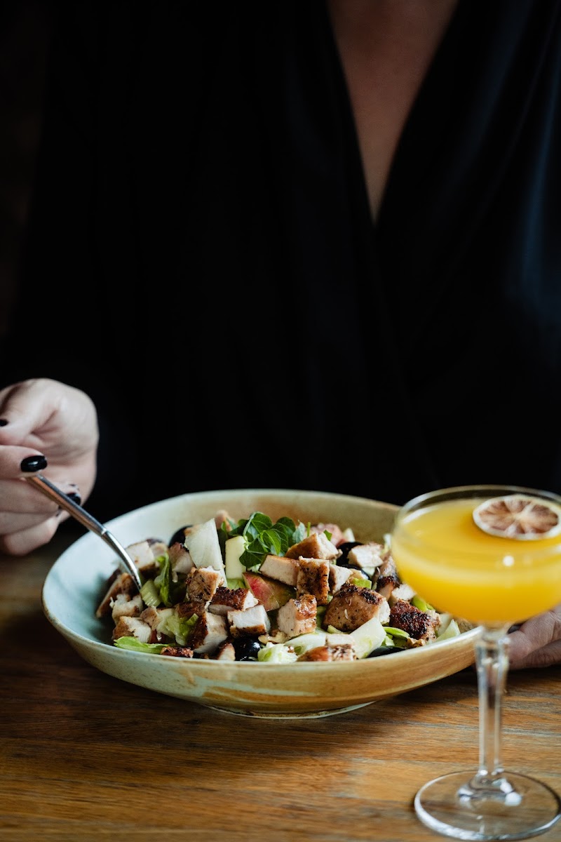 Gram Bistro - Photo 2