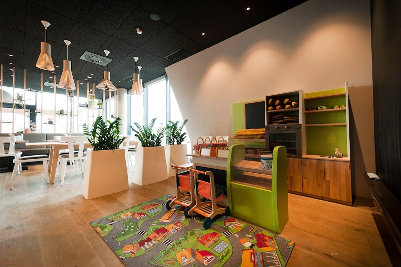 Haubis Backstube & Café (Traun) - Photo 1