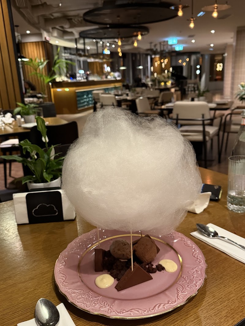 Nor Sky Casual Restaurant - Photo 4