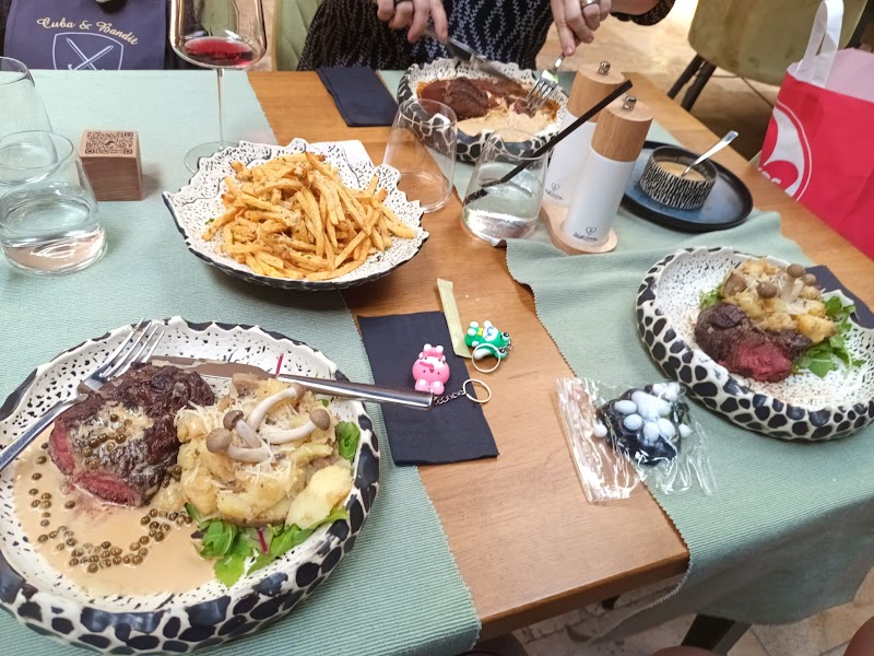 Hubertus New Age, Restaurant & Lounge - Photo 8