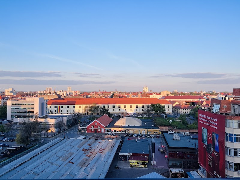 Sky Restaurant - Photo 6