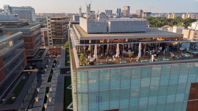 Sky Restaurant - Photo 4