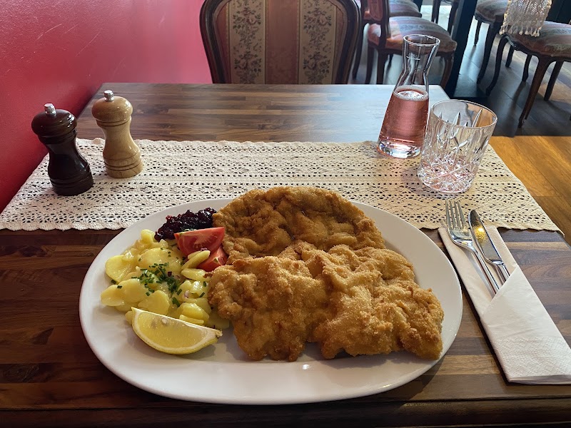 Grnd Restaurant - Photo 3