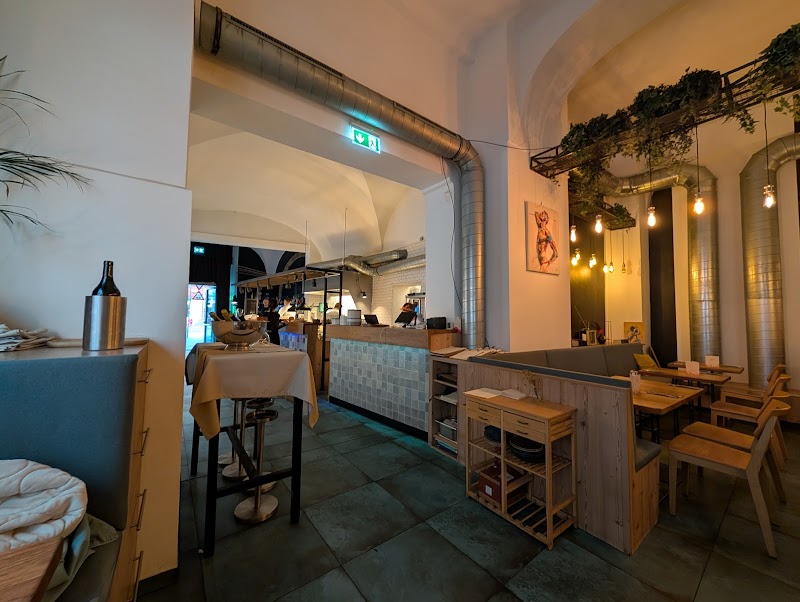 LETO Restaurant - Photo 5