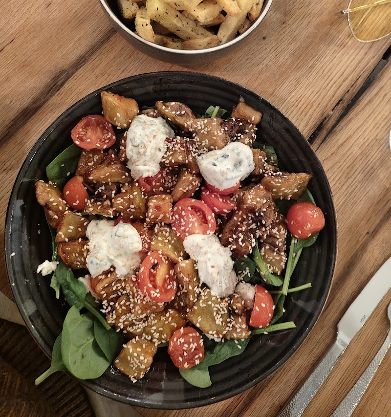 LETO Restaurant - Photo 3